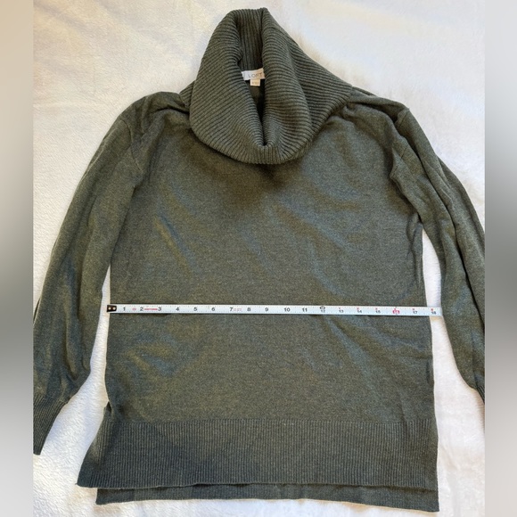 NWOT LOFT Green Knitted Rib Loose Turtleneck Top Women's Small - Picture 6 of 7